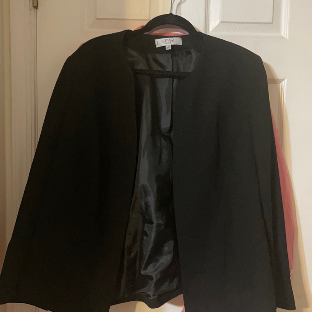 Kasper Button-less blazer